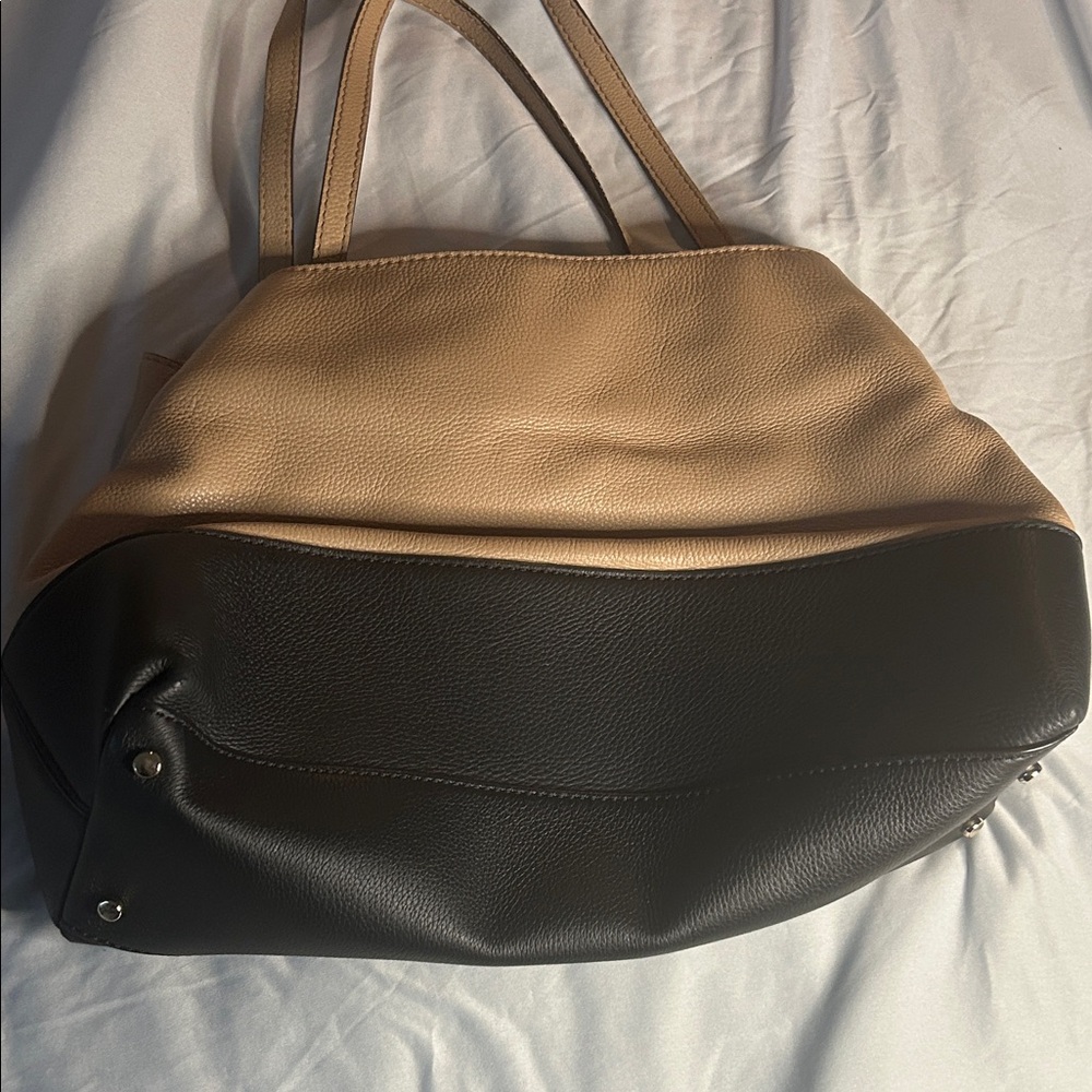 Kate Spade Two-Tone Leather Drawstring Bucket Tote | Tan Black Pebbled Bag - Picture 4 of 6